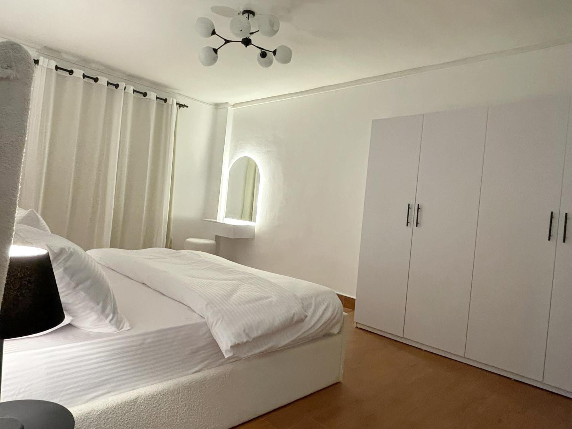 3br Exclusive Bliss Zamalek Island Apartment Cairo
