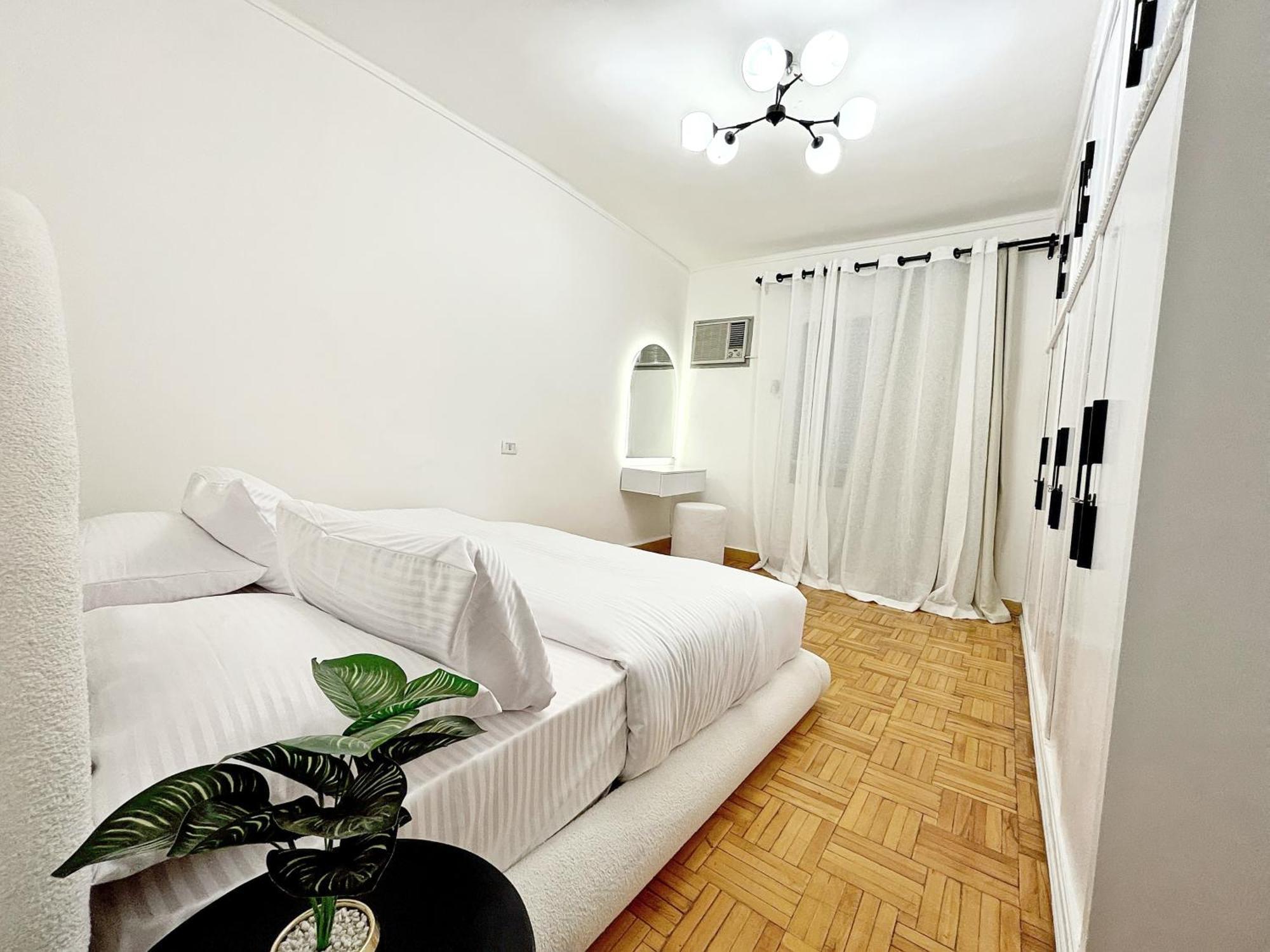 3br Exclusive Bliss Zamalek Island Apartment Cairo