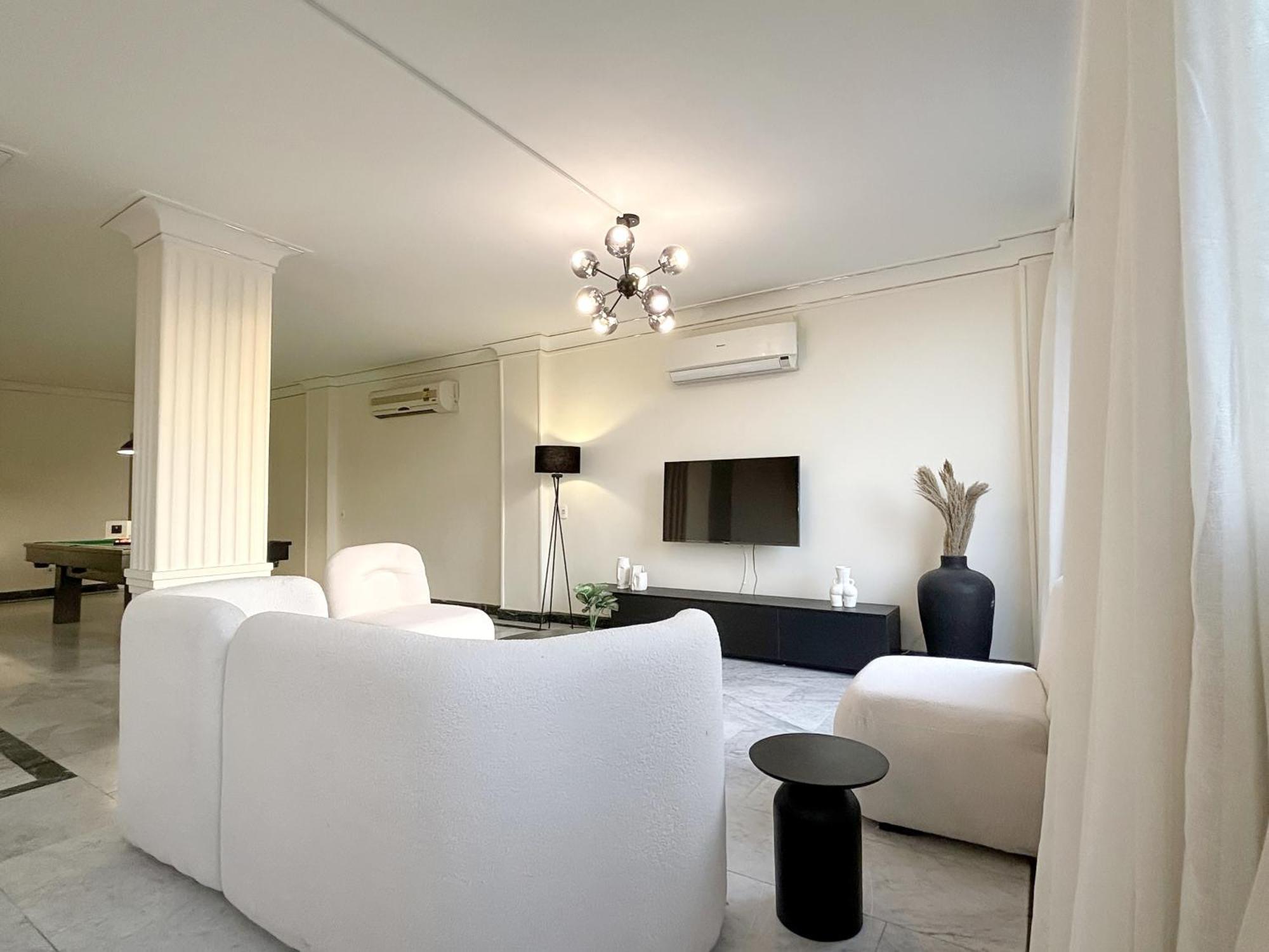 3br Exclusive Bliss Zamalek Island Cairo